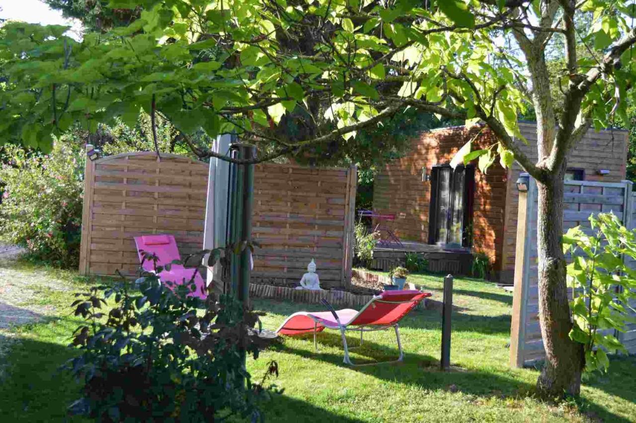 Au Coeur Du Bien-Etre, Gite Avec Piscine Chauffee Et Couverte, Spa, Sauna, Massages Monteaux Екстер'єр фото
